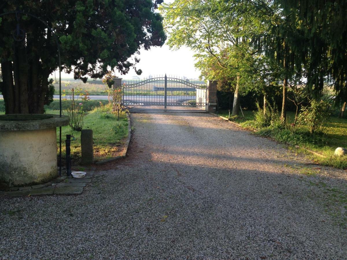 Borgo Tarapino Hotel Ferrara Eksteriør billede